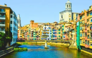 Private Tour from Barcelona - Girona